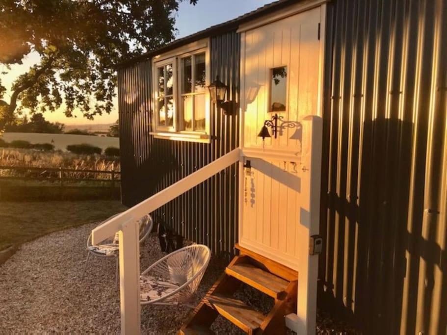 شقة The Humble Hut وولر المظهر الخارجي الصورة